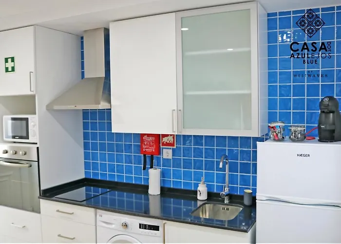 Casa Do Azulejo - Blue Peniche